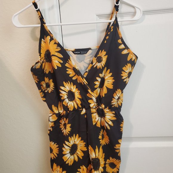 Shein Other - Romer
